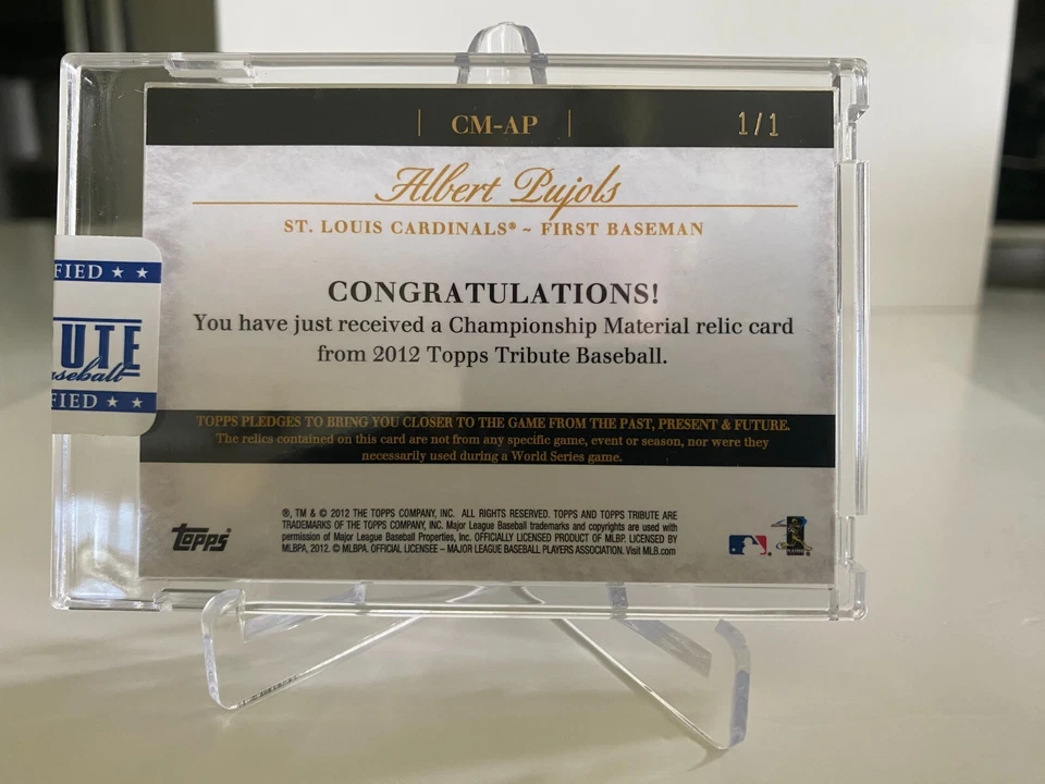 2012 Topps Tribute 'Material de campeonato-púrpura' Albert Pujols #CM-AP 1/1 Foto 2 de 4