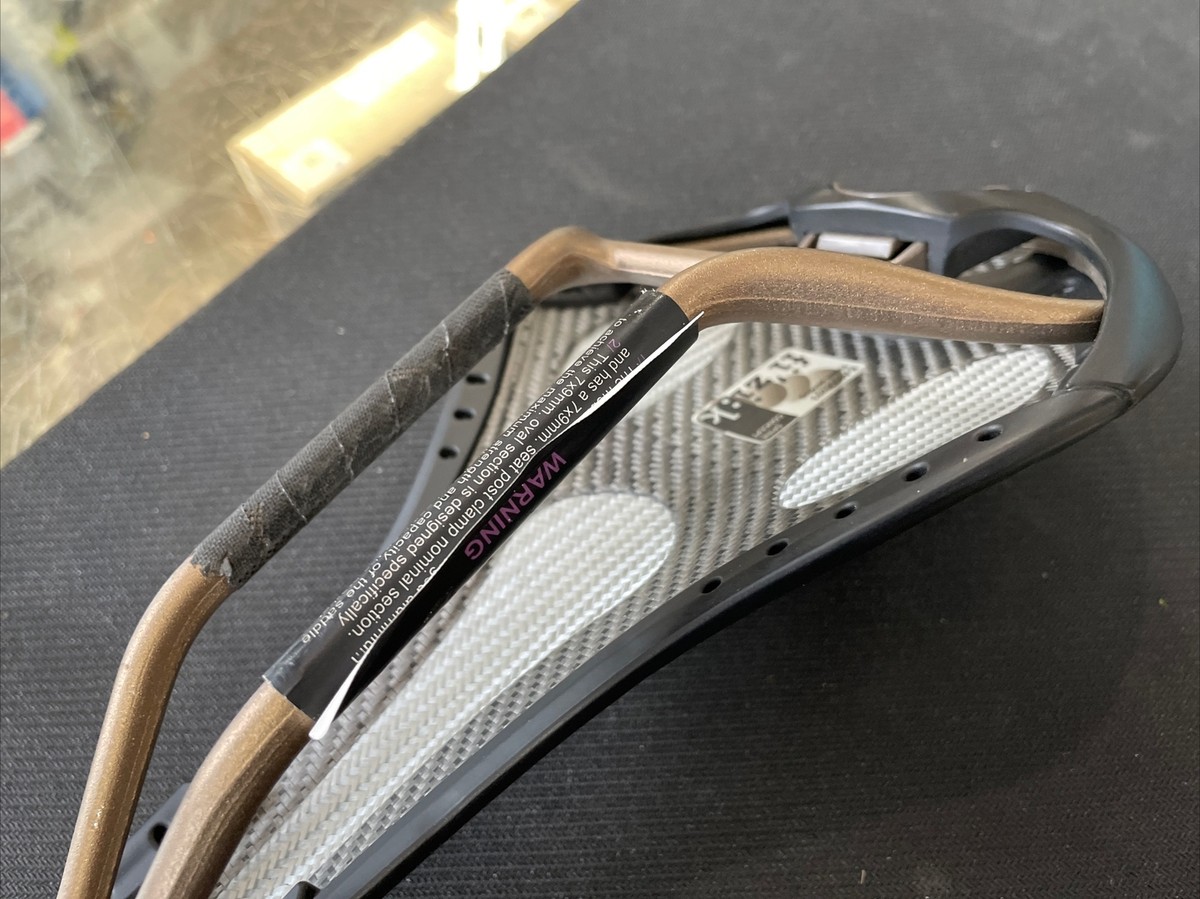 パーツ Final sale! fi'zi:k Kurve Chameleon Fi'zi:k Kurve Chameleon Saddle - Components