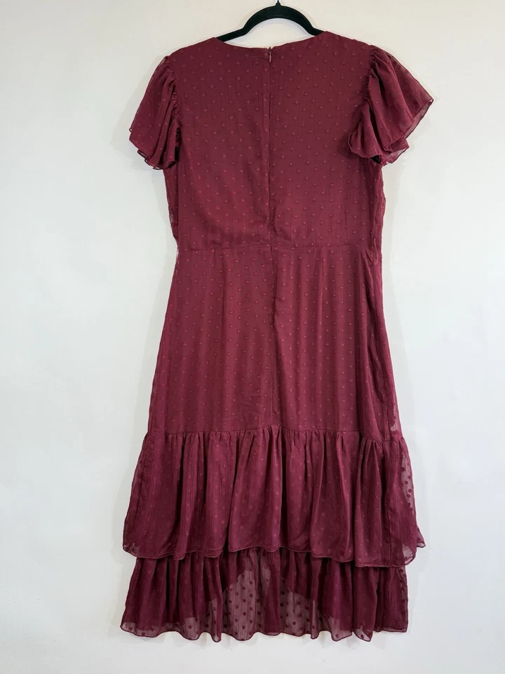 Vestido romántico Lulus para mujer grande borgoña punto elevado gasa envolvente frontal volantes Foto 4 de 4