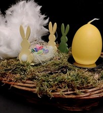 Kleine Ostergesteck mit Kerze - Handarbeit - Gelb Weiß Oliv Federn