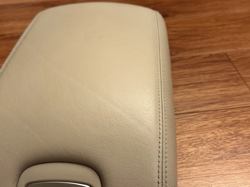 Оригинальная центральная консоль раздвижной подлокотник крышка желтовато-коричневая бежевая для Jaguar XJ8 XJR 2004-2009 годов выпуска  - Изображение 3 из 4