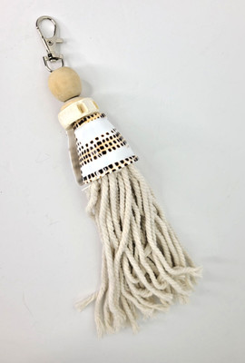 Macrame Natural Junonia Sea Shell Tassel Handmade Key Chain/Bag/Purse Charm BoHo