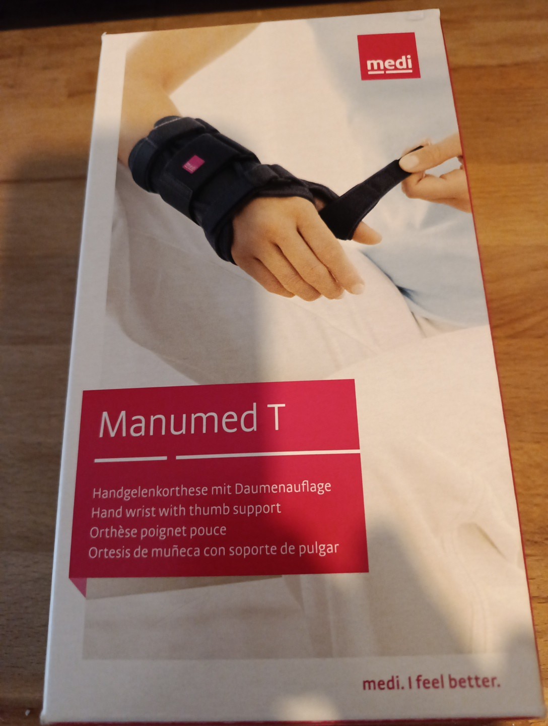 Medi Manumed T Handgelenkorthese (Neu) mit Daumenauflage rechts Größe 2 Schwarz