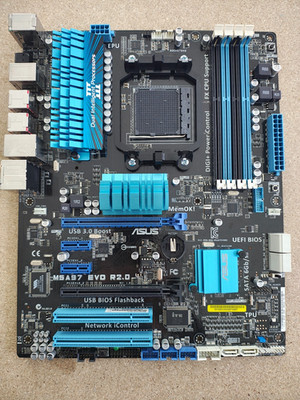 ASUS M5A97 EVO R2.0 AMD SOCKEL AM3+   DEFEKT | DEFECTIVE  