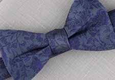 Bar III Mens 2 Piece Edken Bow Tie Pocket Square Set Necktie New 13S22-3001