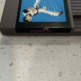 Kung Fu ( Nintendo Entertainment System NES ) Near Mint - Authentic - Tested