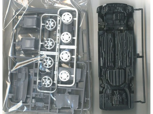 Aoshima - Honda Cf2 Accord Wagon Sir '96 1/24 06481 - Picture 5 of 8