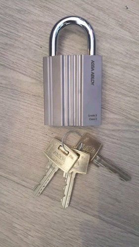 Assa Abloy High Security Padlock - Picture 8 of 8