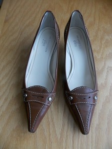 Anne-Klein-Iflex-AKCase-Brown-Leather-Kitten-Heel-Pump-Pointed-Toe-7-1-2-Medium
