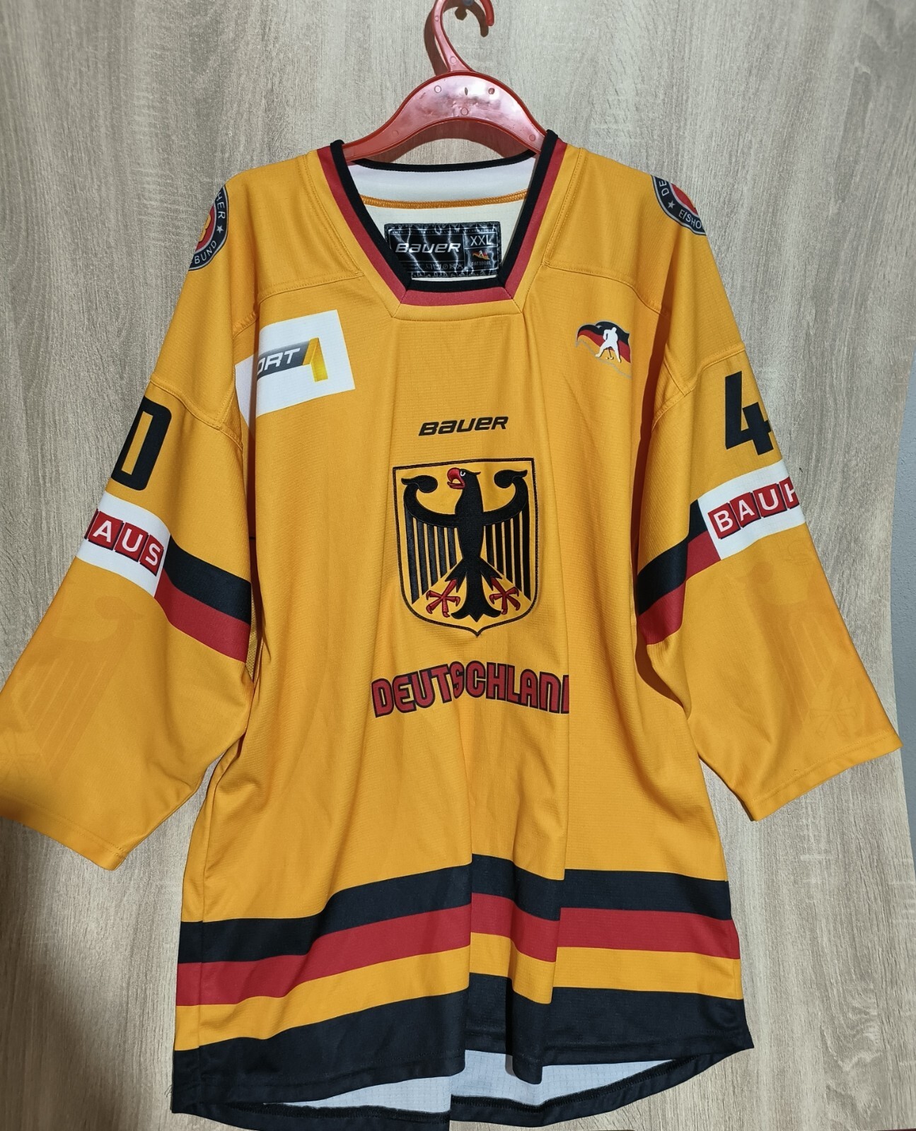 Bild 1 von 9