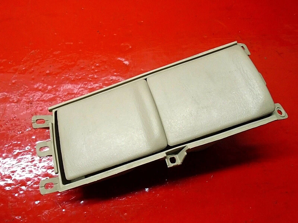 99-03 TOYOTA SOLARA PORTAVASOS TRASERO CONSOLA CENTRAL SOPORTE PARA BEBIDAS CONTENEDOR BRONCEADO OEM Foto 2 de 4