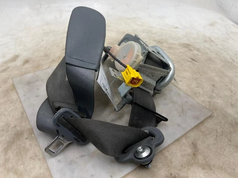 Front Left Driver Seat Belt Motorized Retractor – Fits 2009-2014 Ford F-150 (Gray, OEM)