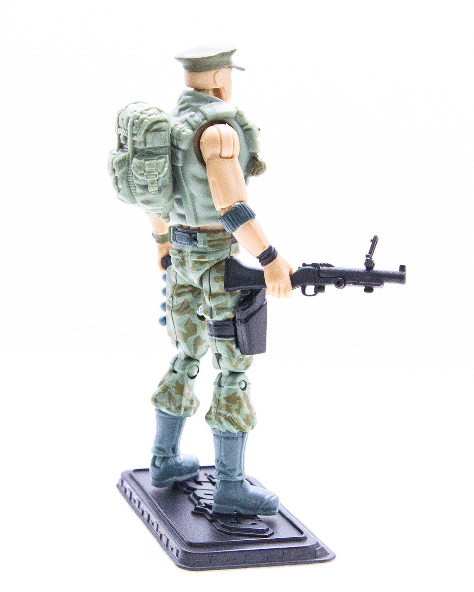 G.I. JOE ACTION SOLDIER フィギュア Year 2007 GI JOE A Real American Hero Comic 4 Inch Figure
