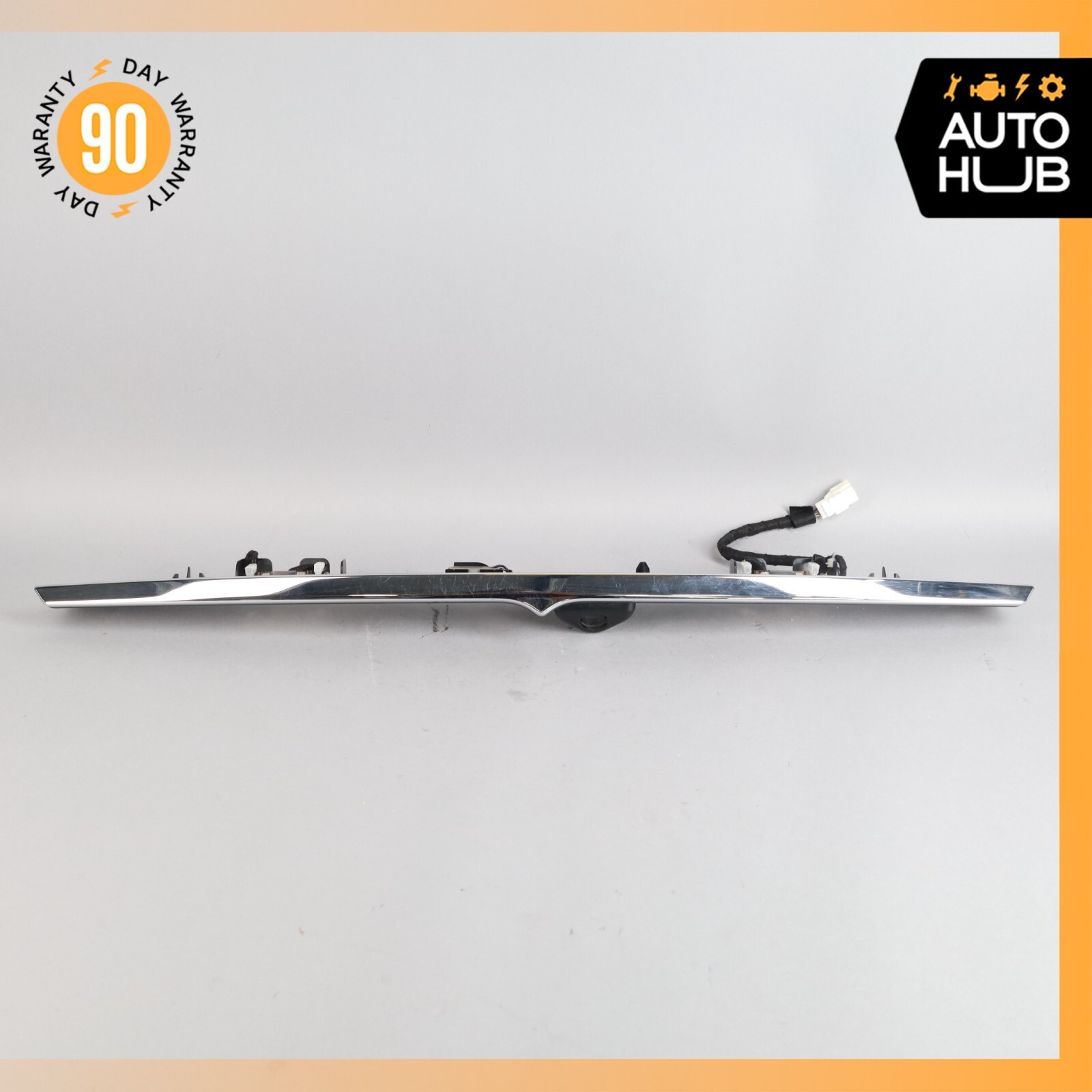 14-22 Maserati Quattoporte M156 S Q4 Rear Trunk Lid Moulding Plate w/Lights OEM