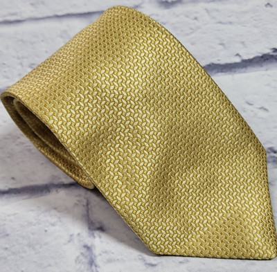 Robert Talbott Monterey Silk Tie Gold Mesh Geometric Men Necktie 58 x 3.3/8