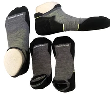 Lot of 2 pairs Smartwool Run Targeted Cushion Low Ankle Socks Gray L SW001659052