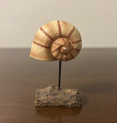 VHTF Blossom Bucket Seashell Snail Shell Resin Driftwood Figurine Robin Davis