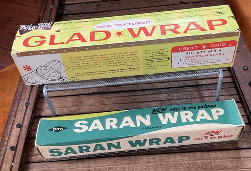 VTG Cling Wrap Food Storage (2) - 1966 GLAD ‘Credit Card’ NOS & Saran Wrap Box - Picture 1 of 8