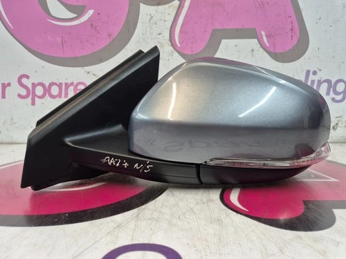 16 VOLVO V40 MK2 2.0 SE NEARSIDE WING / DOOR MIRROR 12-19 4305 261