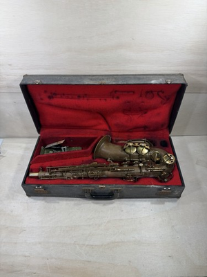 #ad VINTAGE NOBLET PARIS VITO ALTO SAXOPHONE MOUTHPIECE CASE UNTESTED $249.99