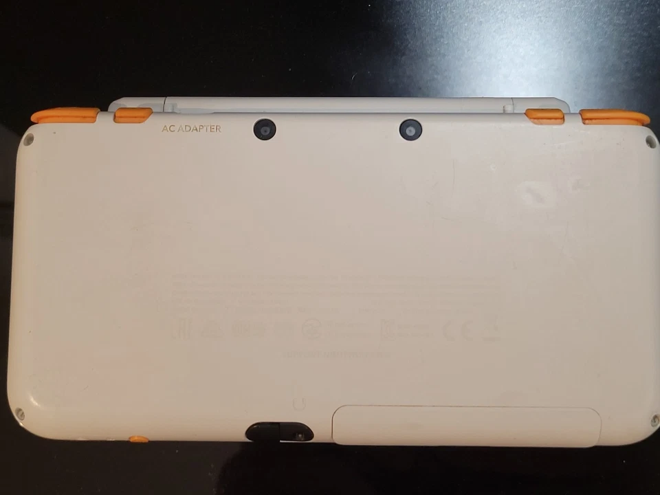 new 2ds xl console usa - Image 4 of 4