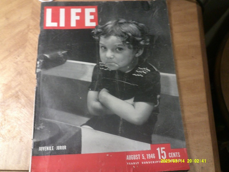 Life Magazines 08/05/1946(cool Studabaker ad)& 11/17/1958 the Rockefellers-NICE