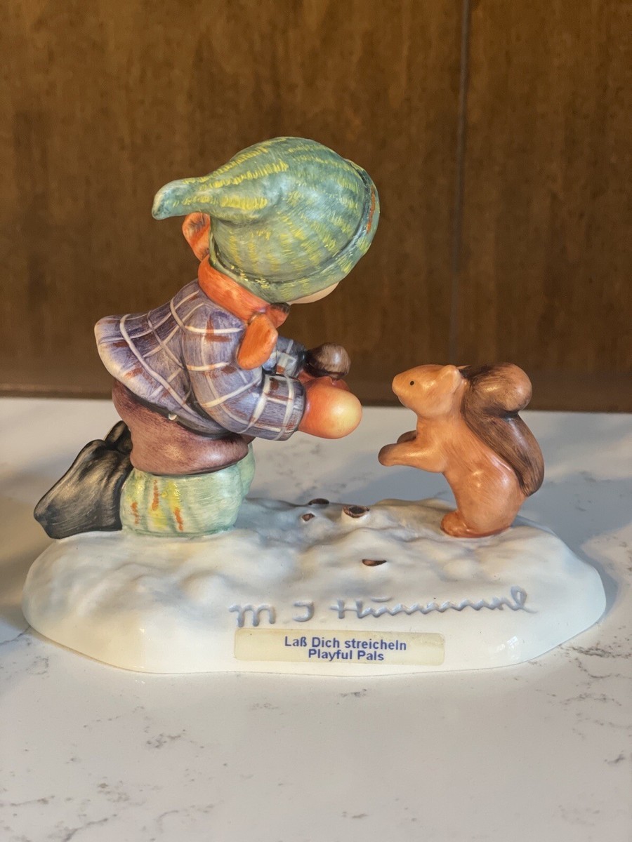 Hummelscapes Collection Goebel #1001-D Autumn Frolic W/2053