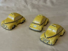 Department 56 Christmas village Vintage Cars Taxi Cab/Car Yellow Set Of 3.   51