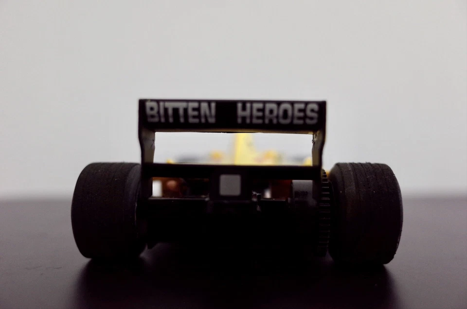 Kyosho Mini-Z F1 Jordan Honda Formula F-1 EJ11 No.11 #MF-010 Foto 4 de 4