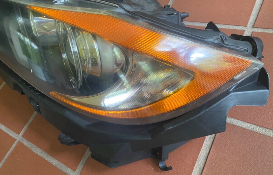 06 07 08 FARO IZQUIERDO CONDUCTOR BMW 328I 335I 325I E90 XENÓN HID AFS 2011 ¡OEM! Foto 4 de 4