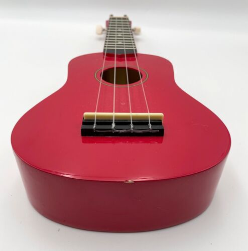 Diamond Head #DU102 Red Soprano Beginner 4-String Ukulele Maple Wood - Picture 3 of 13