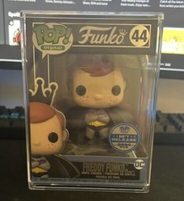 Funko Pop! Freddy as Batman Digital #44 Royalty LE 2694 With Hard Stack