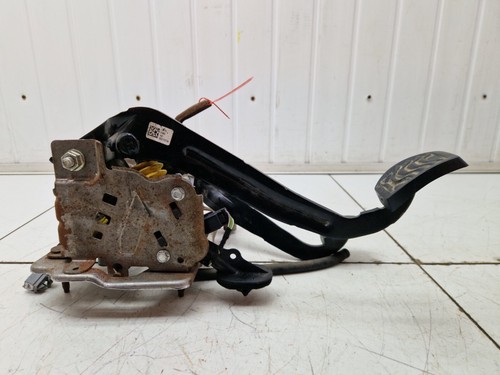 Ford Transit MK8 350 6 Speed Pedal Box With Clutch Master Cylinder GK2T-2B325-HA - Picture 7 of 24