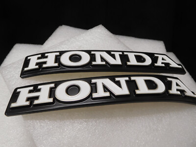 Honda CB 750 Four K6 Emblem Set für Tank