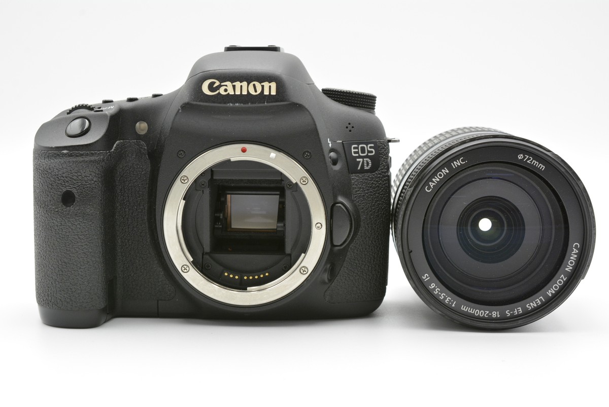 質屋】Canon EOS 7D + EF-S 18-200mm F3.5-5.6 ISレンズ・バッテリー 