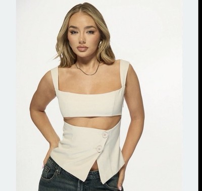 MISSGUIDED Tailored Crop Top