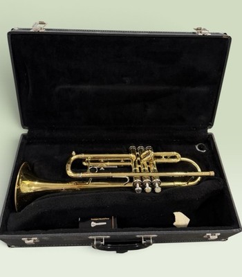 Conn Director 18B Trumpet w/ Case & New 5C Mouthpiece In Box