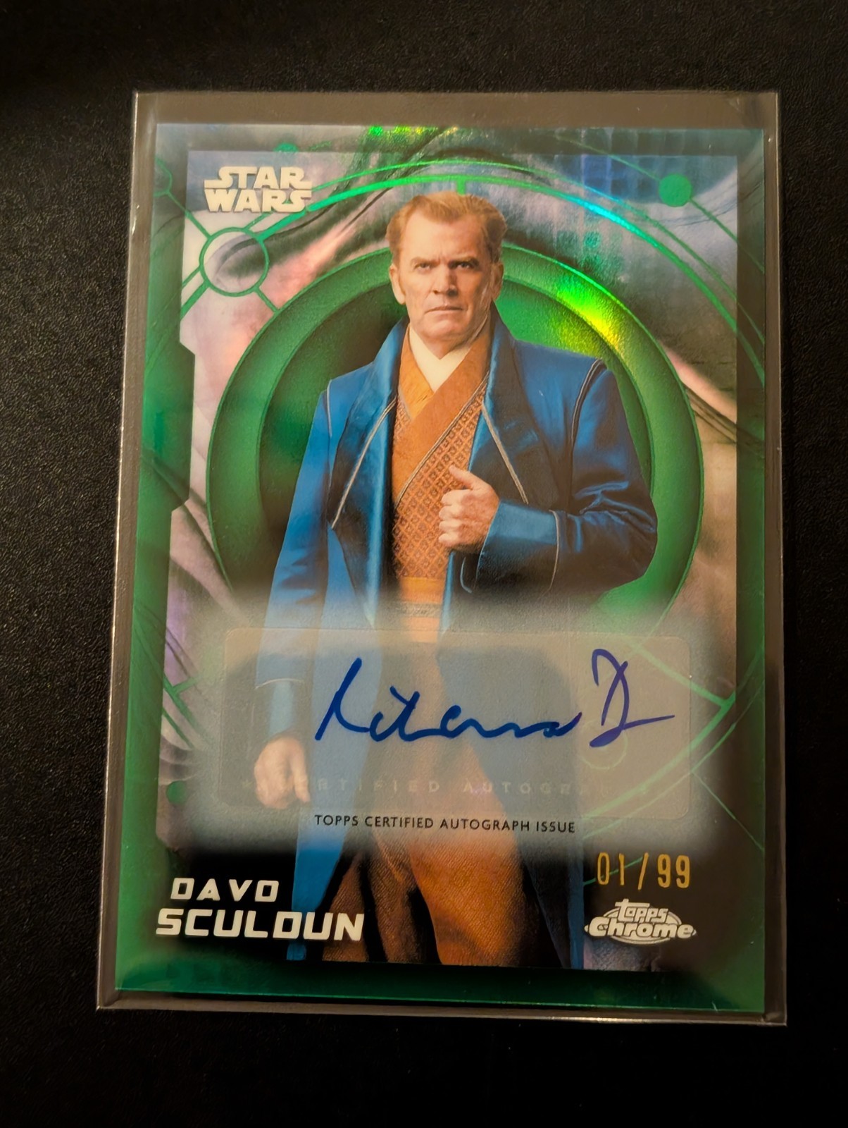 2026 Topps Chrome Star Wars #18 Richaed Dillane As Davo Sculdun Green Auto 1/99 