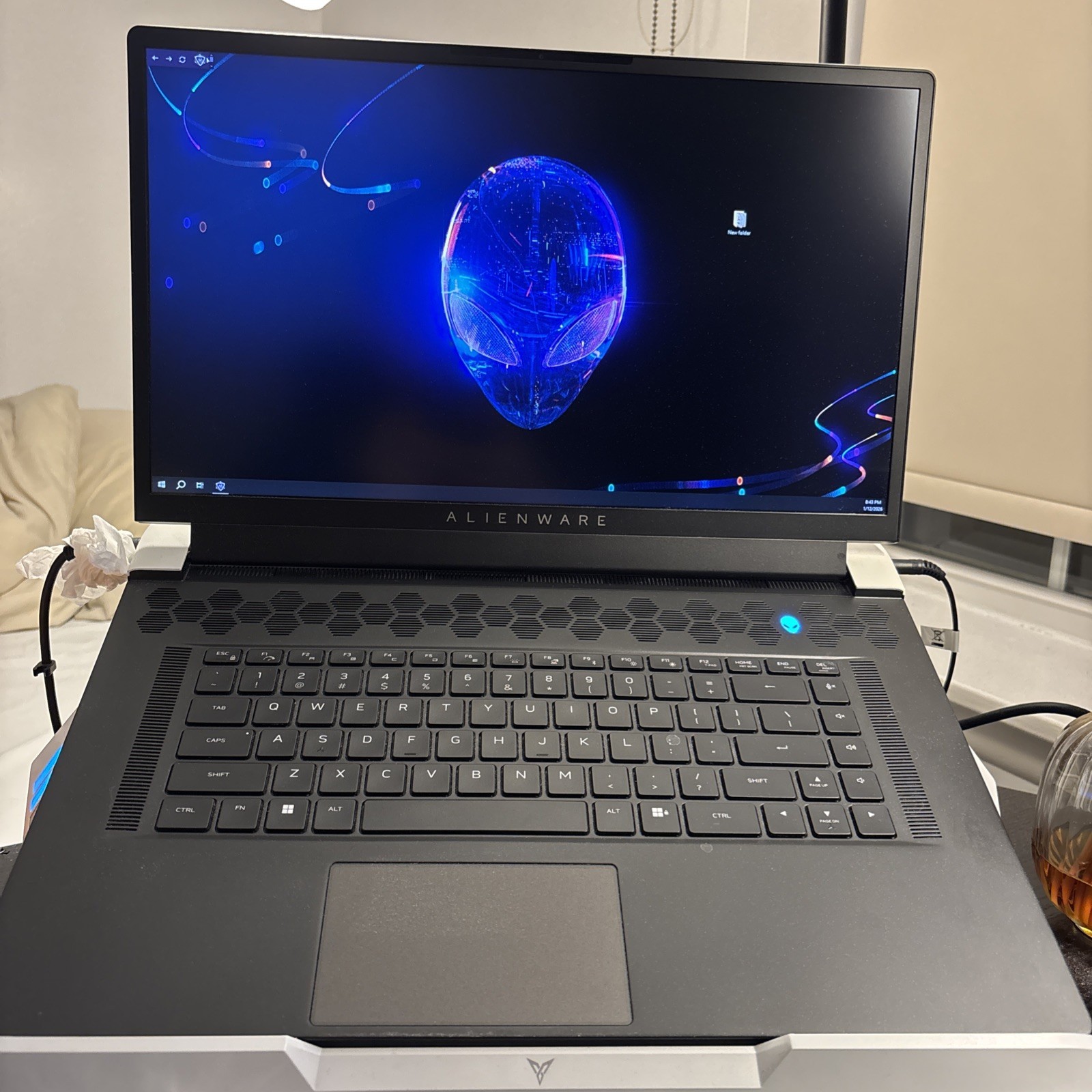 [GIFT INCLUDED] Alienware X17 R1 i7-11800H -16GB RAM - 1TB SSD - RTX 3060 360hz
