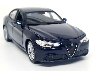 Bburago 1:24 Alfa Romeo Giulia, Blue