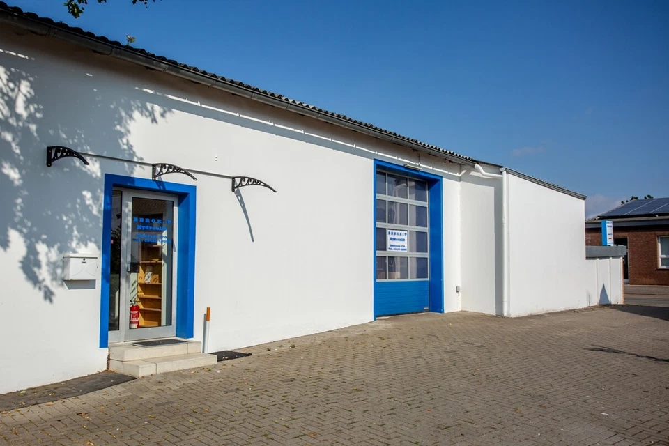 IHI Chieftain Kubota Hydraulikpumpe Kayaba KRP4-9-9-7C - Bild 4 von 4