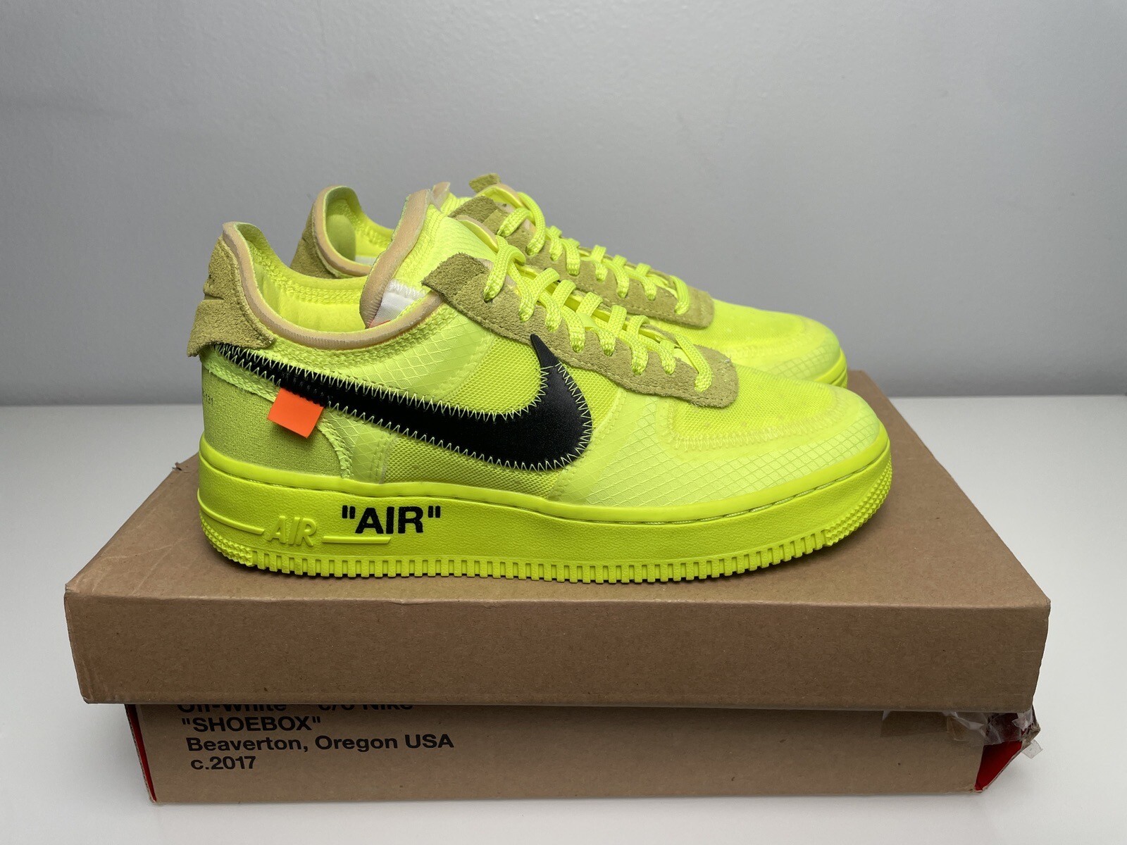 OFF WHITE X NIKE Nike Air Force 1 Low x OFF WHITE 'Volt' (taglia 6) *Molto pulite*