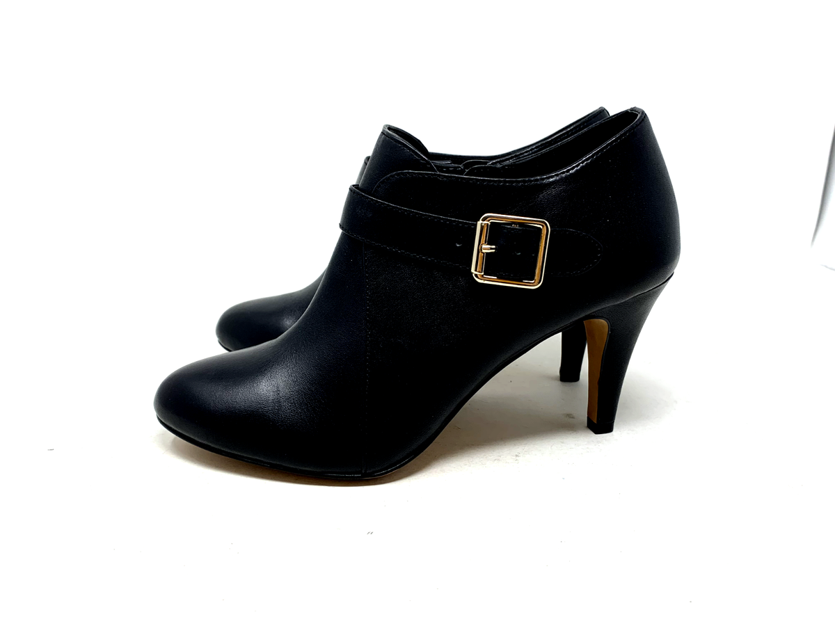 Vince Camuto Vonilesa Womens Black Leather Low-Cut Heel Buckle Boots  Silky