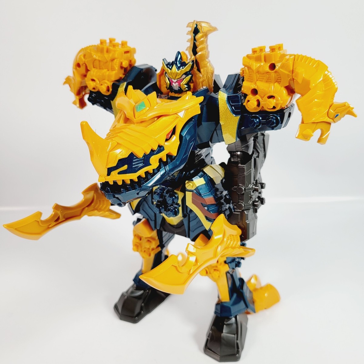 Power Rangers Ryusoulger DX Kishiryujin Dino Fury Megazord