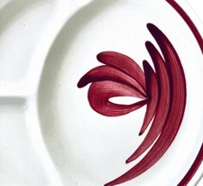 Set 2 European Ceramic Divided Plates 10" Mid-Century 70s Kitchen Dining Couple