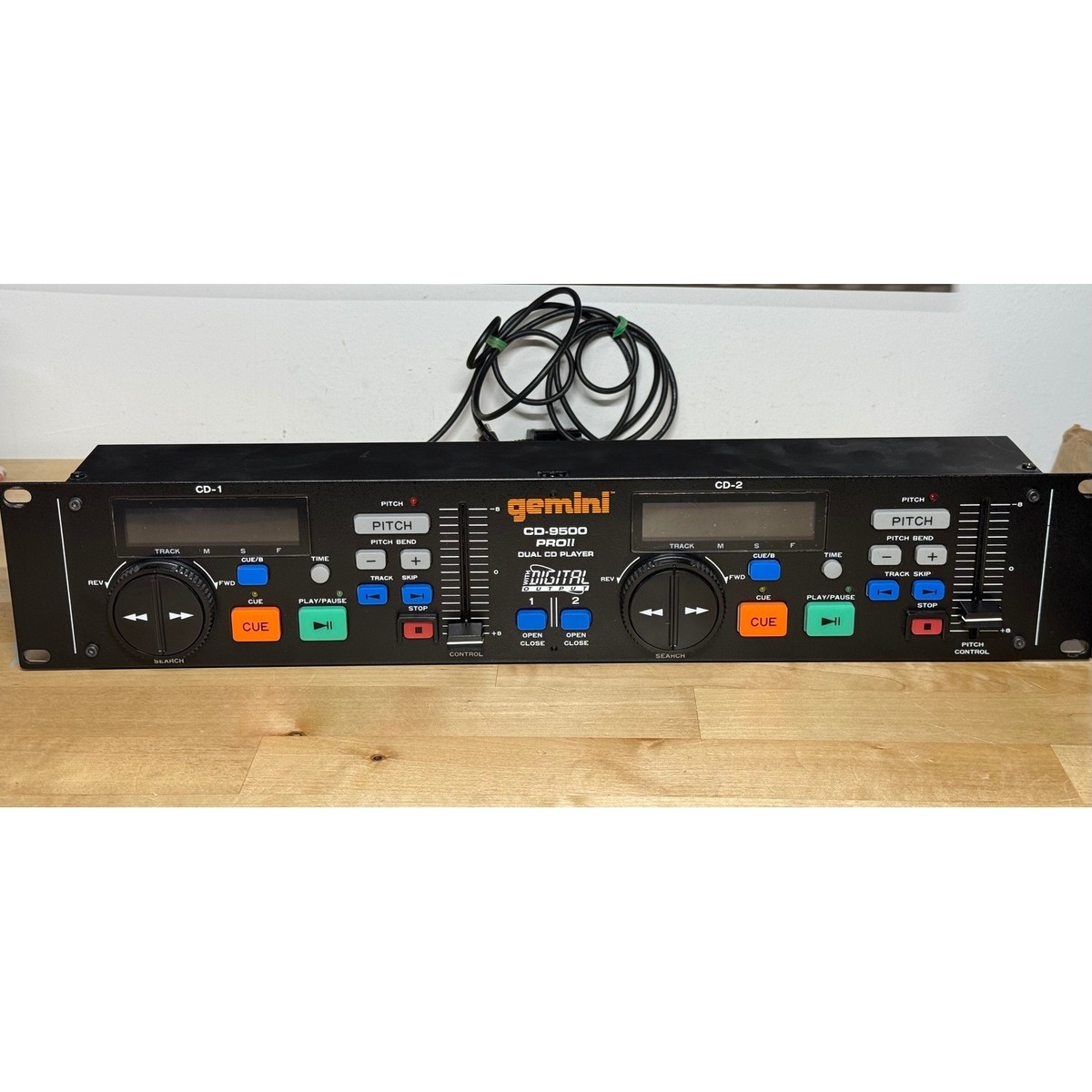 Gemini CD-9500 Pro II Dual CD Player Remote Control Unit Rack