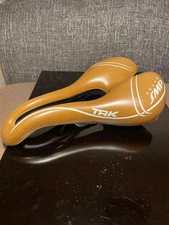 SMP TRK saddle brown