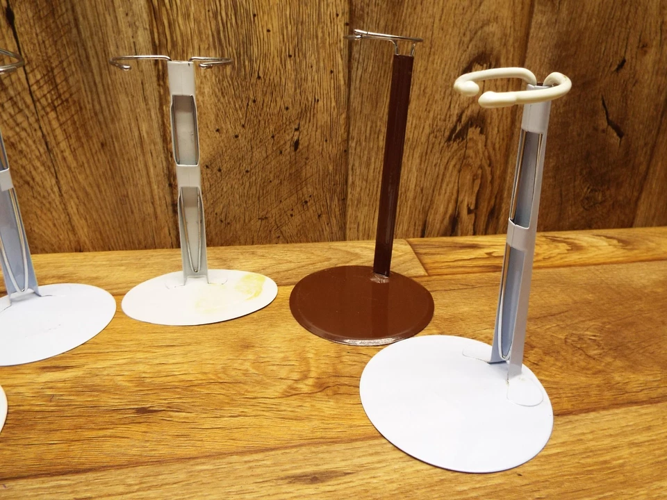 LOTE DE 5 SOPORTES PARA MUÑECAS Kaiser -7 1/2 pulgadas de alto Foto 3 de 3