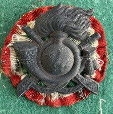 fregio con coccarda bersaglieri 4º reggimento africa coloniale casco