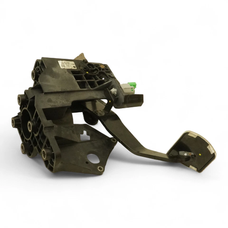 16-18 Smart Fortwo W453 Brake Pedal Stop W Bracket Mount Unit A4532900300 Oem Foto 2 de 4